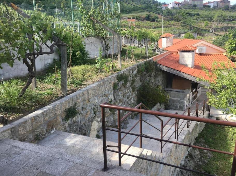 Вілла Casa Da Alegria Urgueira  Екстер'єр фото